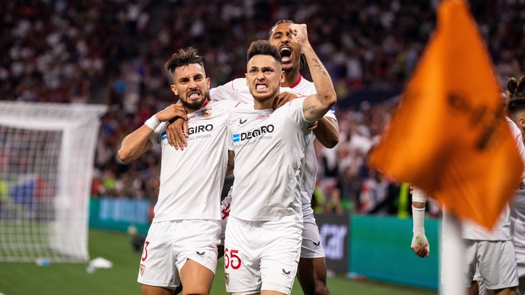 Specialist Sevilla wint na penalty's zevende Europa League