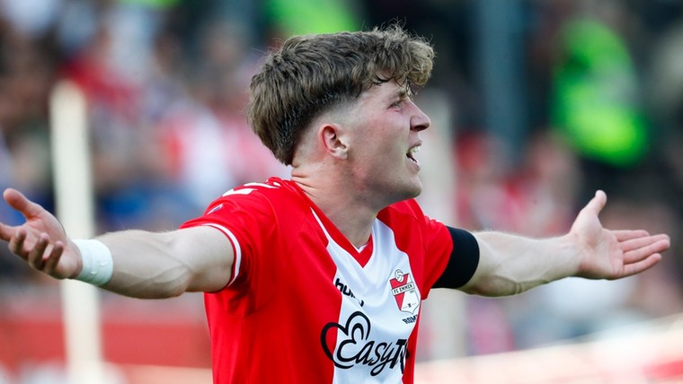 FC Utrecht legt Romeny tot 2026 vast: 'Een ambitieuze speler'