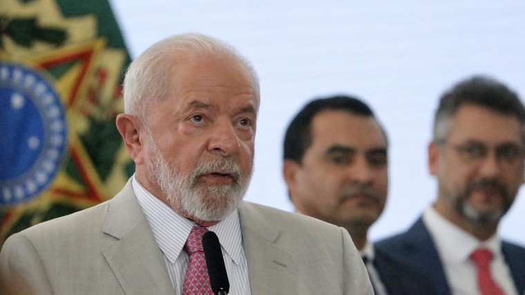 Bezorgde president haalt uit naar Braziliaans elftal: 'Het is triest'