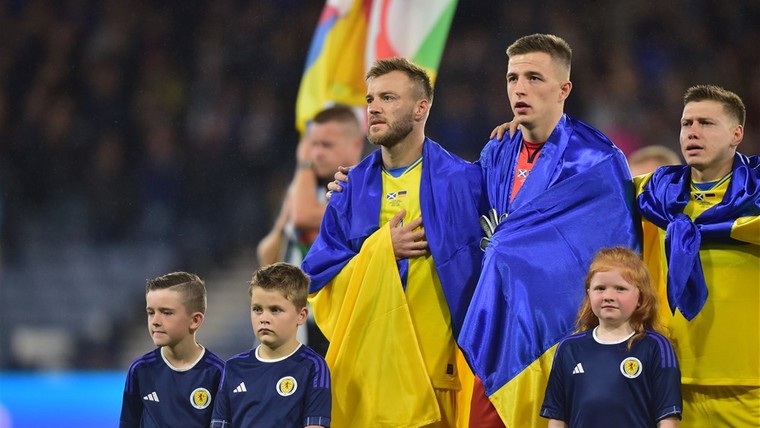 Dinamo Kiev haalt in zware oorlogstijd verloren zoon Yarmolenko terug
