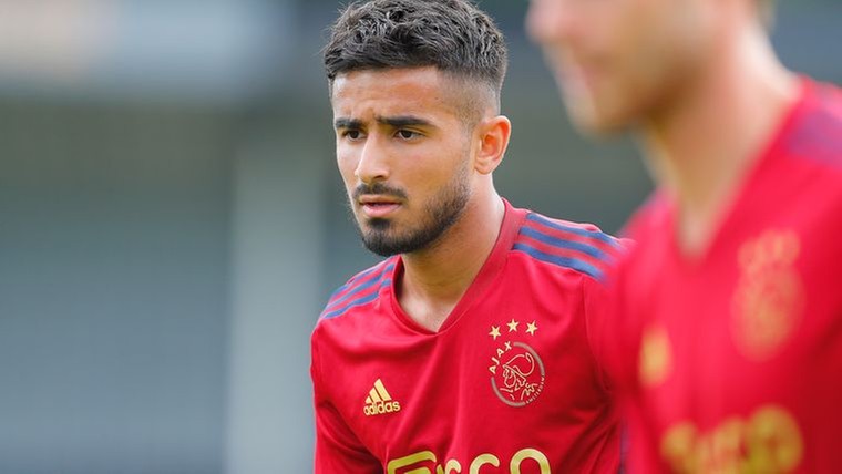 FC Twente presenteert Ünüvar: 'Ik wil me in de Eredivisie laten zien'