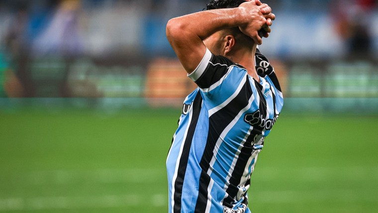 'We hebben nooit problemen gehad met Suárez, maar hij heeft pijn'