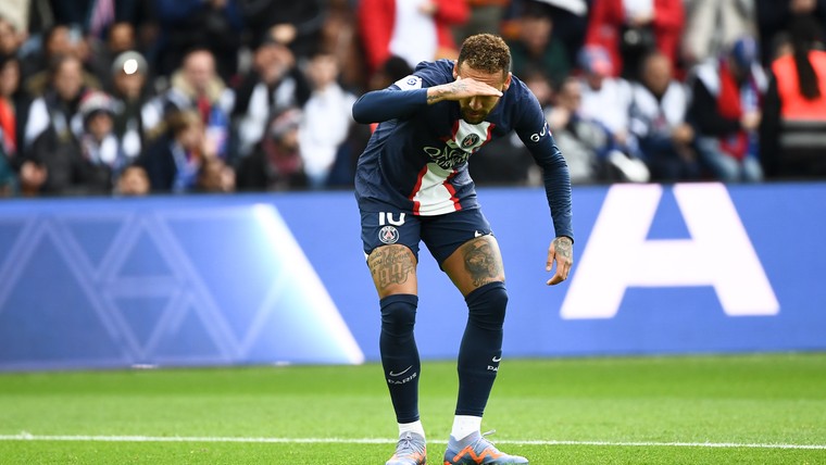 Teruggekeerde Neymar steelt direct de show bij winnend PSG