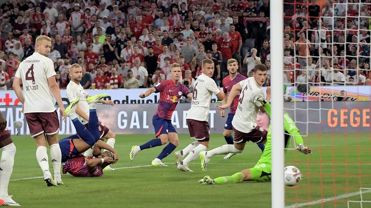 Hattrickheld Olmo pakt de spotlight en verpest Bayern-debuut Kane