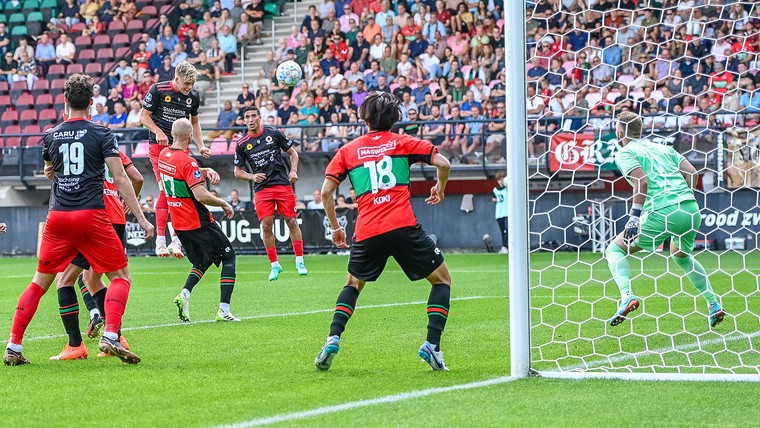 Spectaculair debutantenbal in Nijmegen kent Excelsior als winnaar