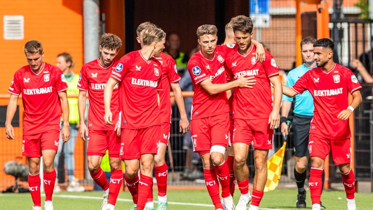 Nuchter naar voren: FC Twente overtuigt ondanks beperkingen