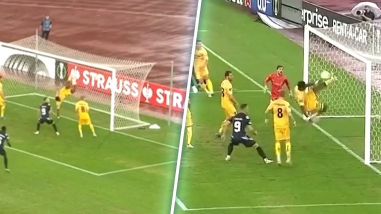 Bodø-aanvaller haalt bal met spectaculaire omhaal van de lijn