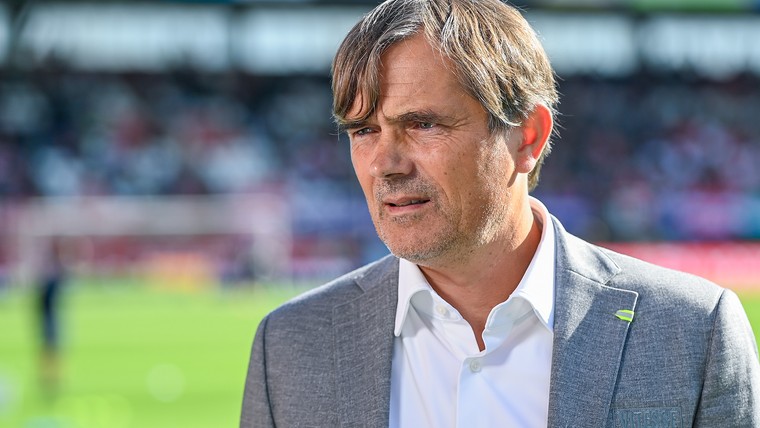 Cocu vreest niet voor positie na vierde nederlaag op rij met Vitesse