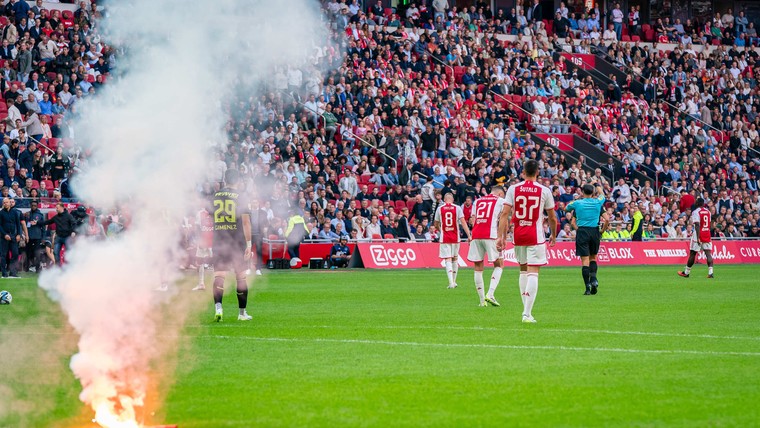 Buitenlandse media schrikken van 'fight club' Ajax: 'Niet meer de gidsclub'