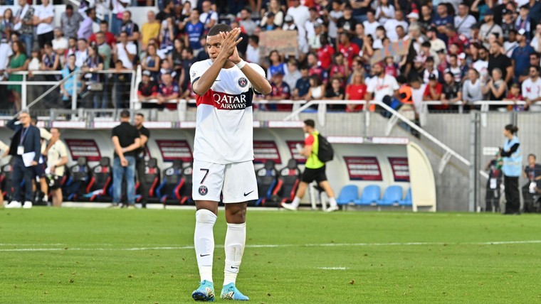 Mbappé geeft zijn medespelers het goede voorbeeld na slechte avond PSG