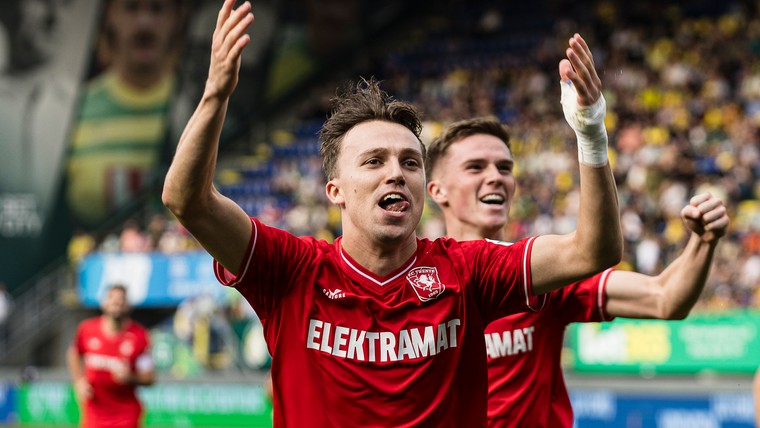 Twente blijft meedoen in top Eredivisie door derde overwinning op rij