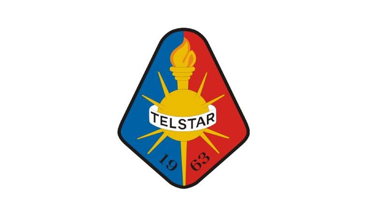 Viertal Telstar-spelers weigert te spelen in regenboogshirt