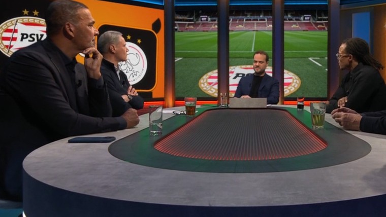 Van Basten geschrokken van PSV-Ajax: 'Daar zijn we zo dramatisch slecht in'