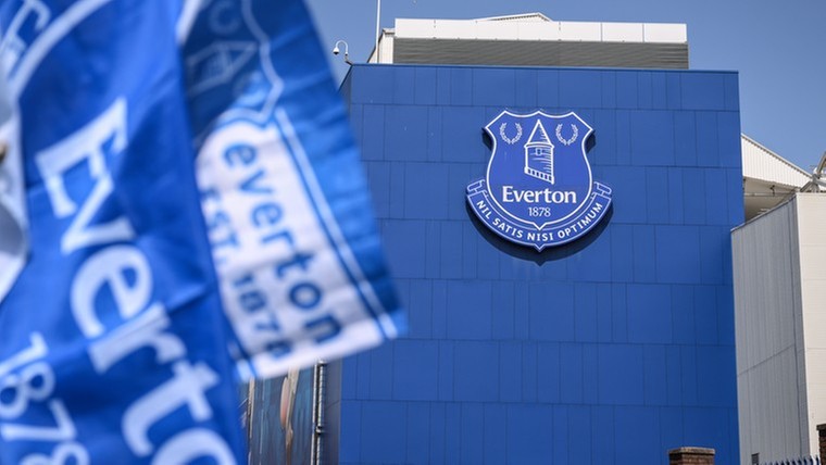 Everton in degradatiezone na fikse puntenstraf, club reageert geschokt
