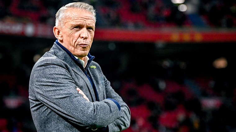 Het geel-zwarte hart van Sturing: de opschudtrainer moet Vitesse redden