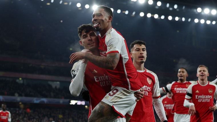 Swingend Arsenal katapulteert zichzelf én PSV naar knock-outfase CL