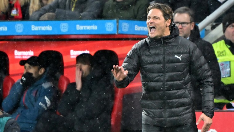 Trainer Dortmund haalt uit naar arbitrage: 'Dat is mijn duidelijke mening'