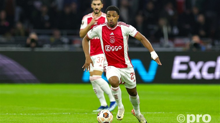 Ajax mag drie 'gratis' wissels doorvoeren voor slotstuk in Waalwijk