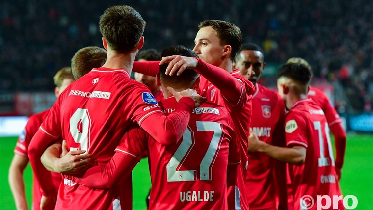FC Twente toont veerkracht tegen tiental Excelsior na dramatische start
