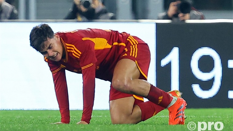 Dramatische avond voor Roma: twee keer rood en Dybala geblesseerd