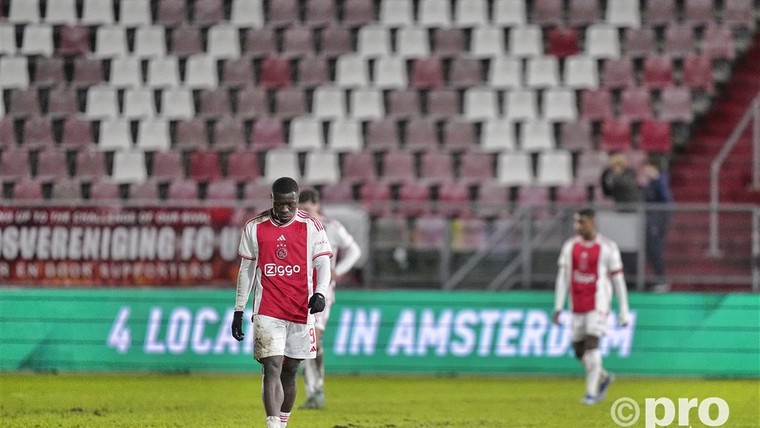 Buitenland ziet 'schandalige nederlaag' van Ajax: 'Crisisdagen nooit ver weg'