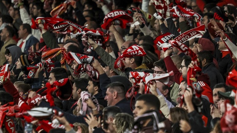 Oranje-jeugdinternational verlengt contract bij Benfica ondanks interesse buitenland