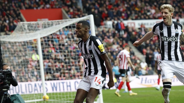 Newcastle wint verhitte North East-derby bij Sunderland en bekert verder