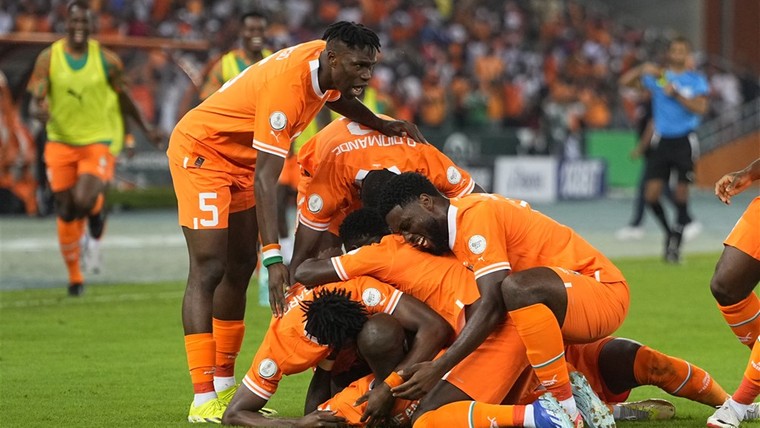 Ivoorkust boekt zakelijke zege bij feestelijke ouverture Afrika Cup