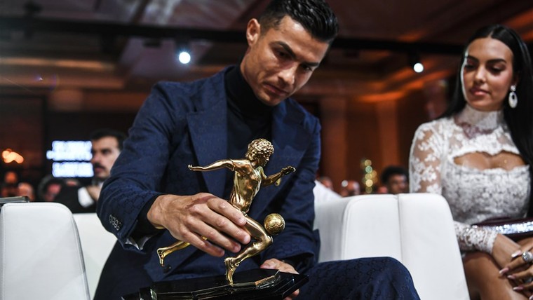 Ronaldo haalt uit: 'Ballon d'Or raakt geloofwaardigheid kwijt'