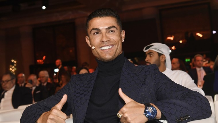 'Woeste Chinezen bestormen spelershotel Al-Nassr na afmelding Ronaldo'