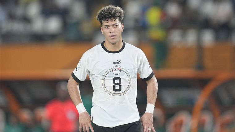 Speler Egypte loopt bizarre blessure op tijdens Afrika Cup