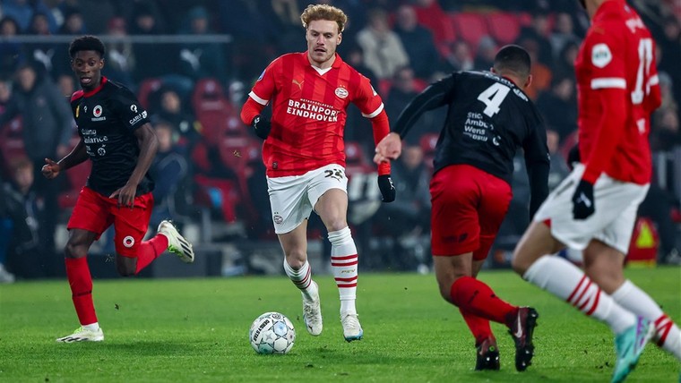 Vertessen heeft laatste duel voor PSV gespeeld en vertrekt naar Duitsland
