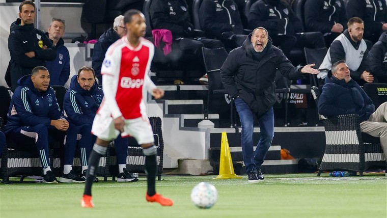 Van 't Schip over topper tegen PSV: 'Duidelijk dat we anders moeten spelen'