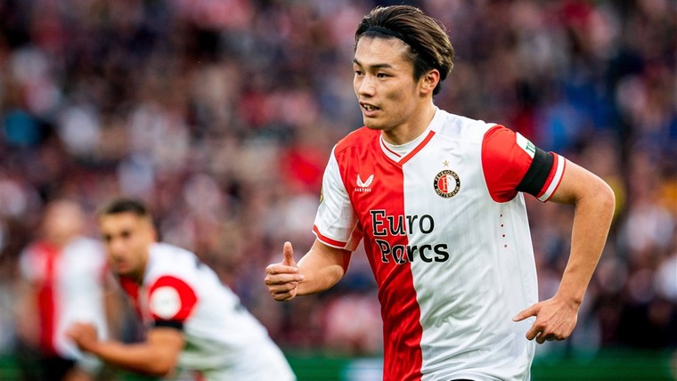 Hoofdrol voor Feyenoorder Ueda bij Japanse overwinning op Azië Cup