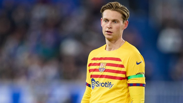 'De Jong heeft drie maanden na voorstel van Barça nog niet gereageerd'