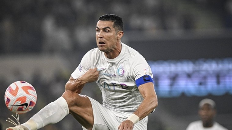 Ronaldo nuchter na 1000e wedstrijd: 'Overwinningen herstellen de glans'