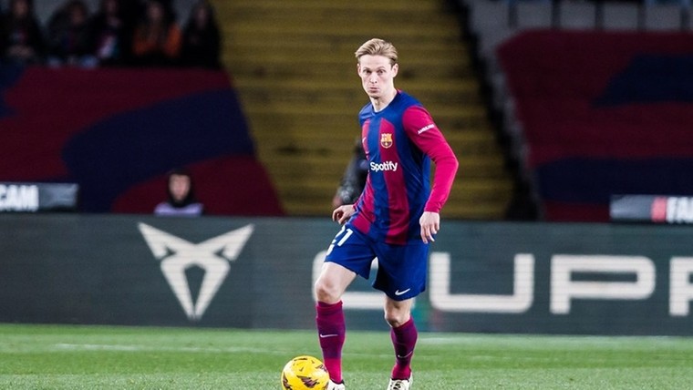 'De Jong laat zich niet door Barça dwingen tot keuze'