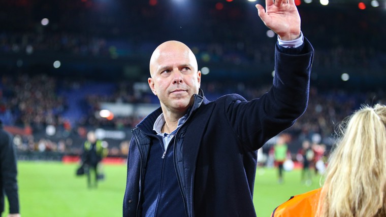 Dit Feyenoord-record evenaart Slot tijdens het duel met AS Roma