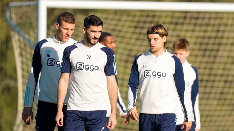 Bondscoach Kroatië blijft vertrouwen op bekritiseerd Ajax-tweetal