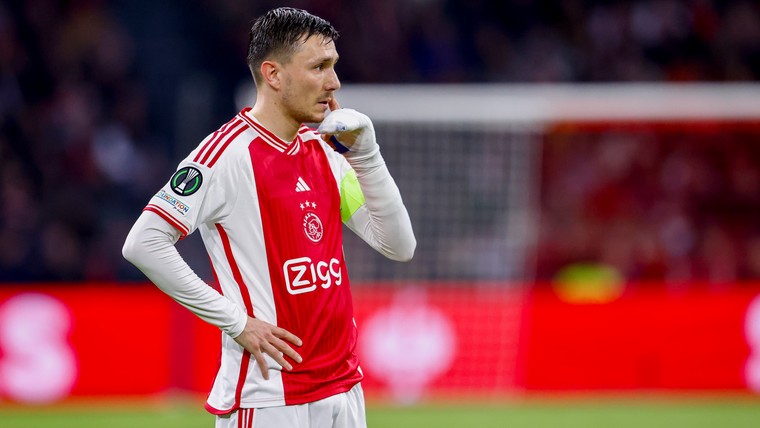 Berghuis twijfelgeval bij Ajax richting duel met Fortuna, Sutalo op tijd weer fit