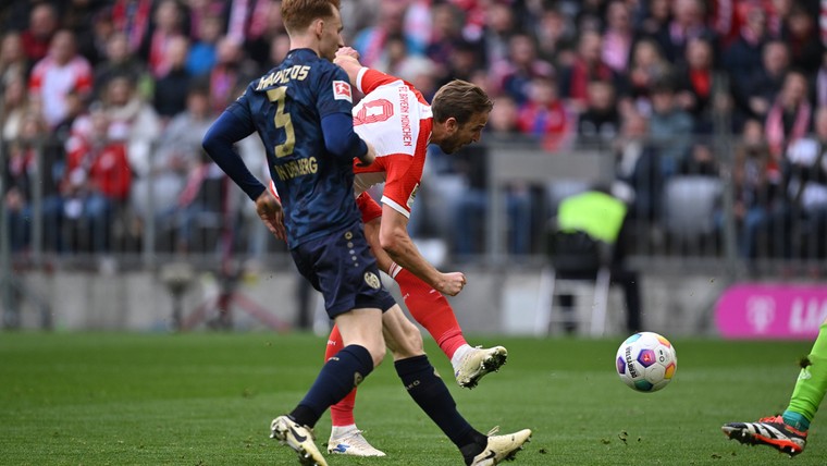 Pijnlijke middag voor Van den Berg: Bayern haalt hard uit tegen Mainz