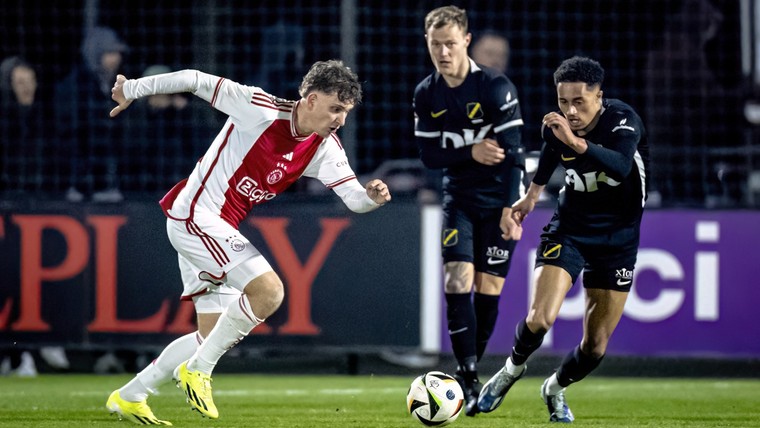 Ajax-talent Godts is terug: 'Sterker dan voor mijn blessure'