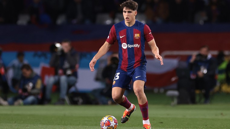 Barcelona-revelatie Pau Cubarsí (17) voor het eerst bij Spaanse elftal