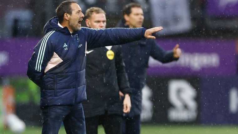 Van 't Schip volgend seizoen niet door als hoofdtrainer van Ajax