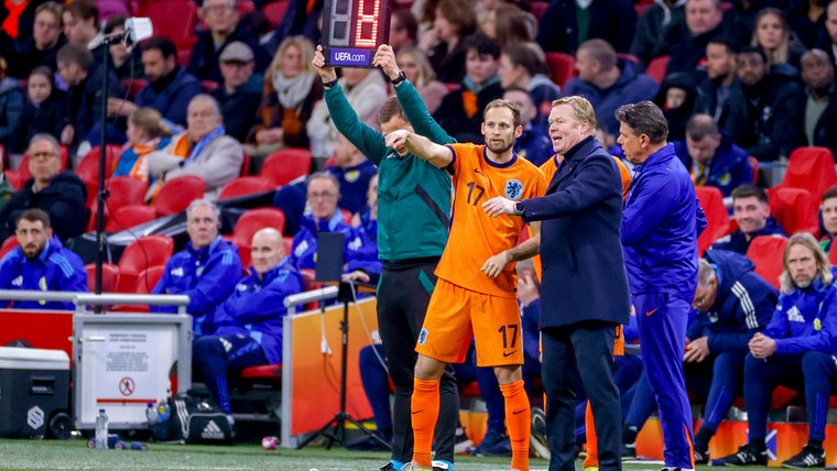 Flink gewijzigd Nederlands elftal met vijf verdedigers tegen Duitsland