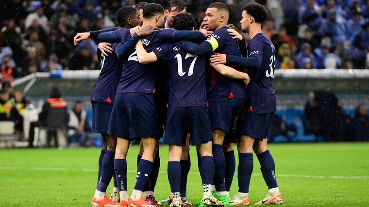 PSG countert met tien man naar overwinning in Franse klassieker 
