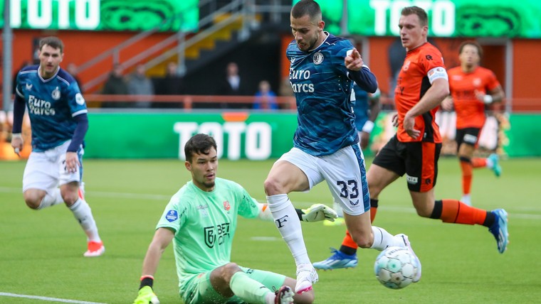 Hancko hard voor Feyenoord: 'Zo verdien je het niet om dit shirt te dragen'