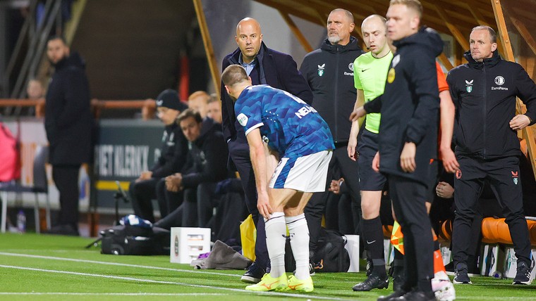 Slot ziet Feyenoord tekortkomen: 'Ik herkende mijn ploeg totaal niet'