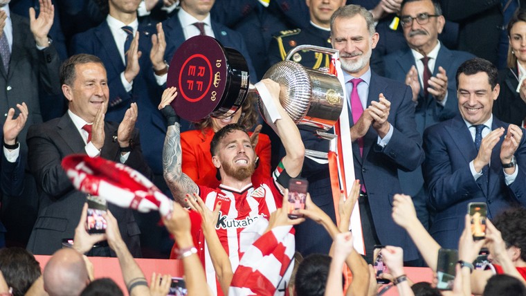 Captain van bekerwinnaar Athletic Bilbao neemt na negentien jaar afscheid
