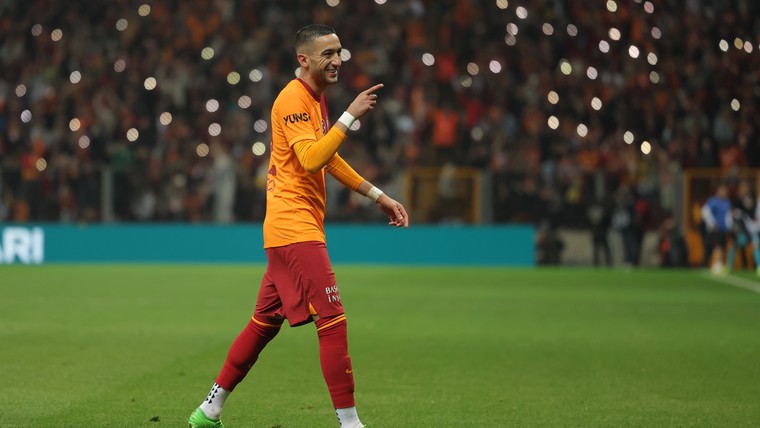 Istanbul onder hoogspanning: Galatasaray kan titel grijpen tegen Fenerbahçe
